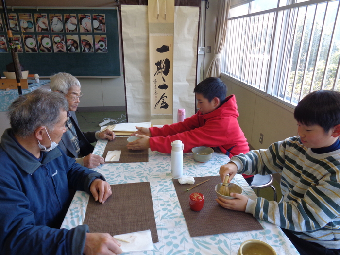 お茶でおもてなし